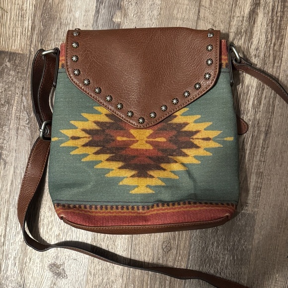 Blazin Roxx Handbags - Blazin Roxx Brown and Multicolor Crossbody Bag
